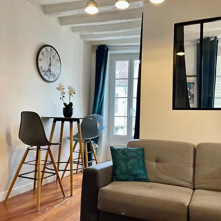 - Chez Bernard Apartment *